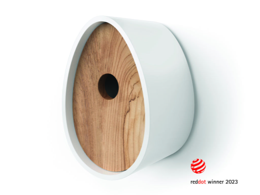 the peep show birdhouse shark tank reddot award